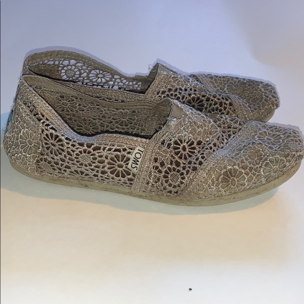 Women’s Silver Crochet Toms